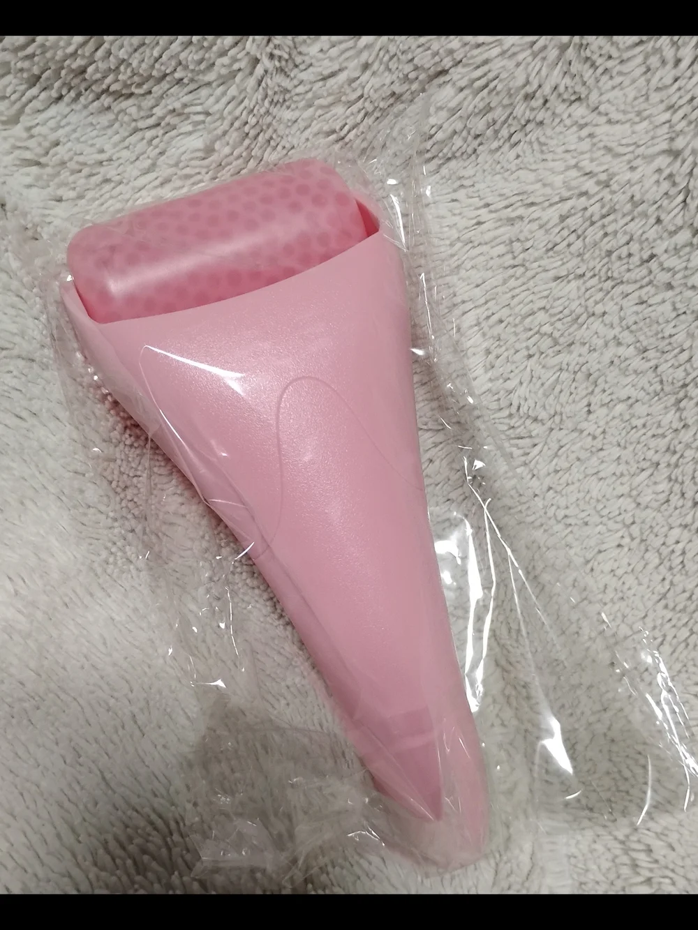 Facial Massager - NIB Pink Facial Ice Roller Massager Skin Care